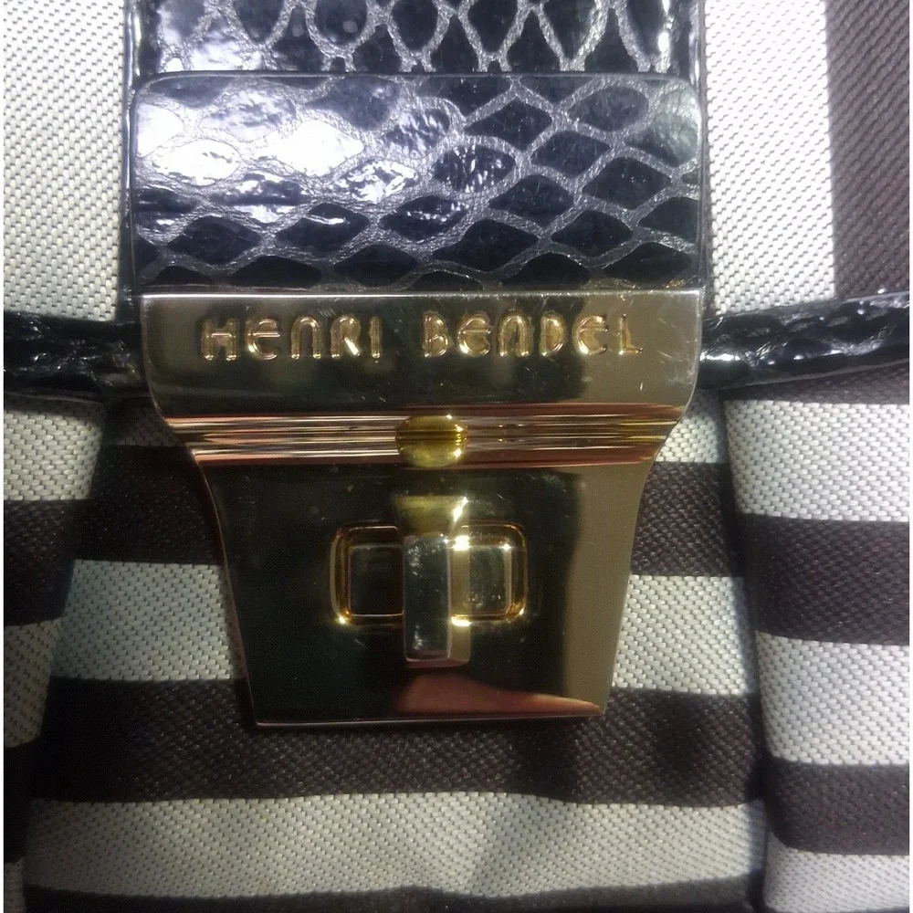 Henri Bendel Crossbody Bag Black and Gray Stripe Pink Lining Turn Lock Dust Bag - Picture 8 of 10